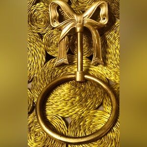 Antique Ribbon Bow Towel Ring Hook Holder